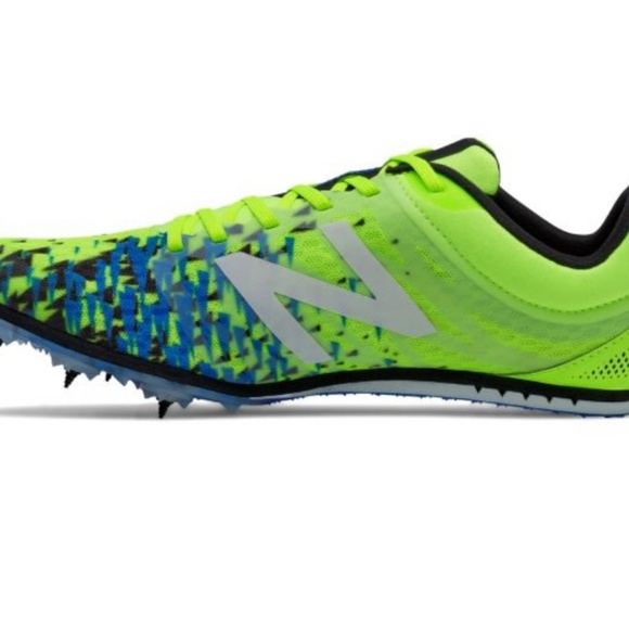 track spikes under $30